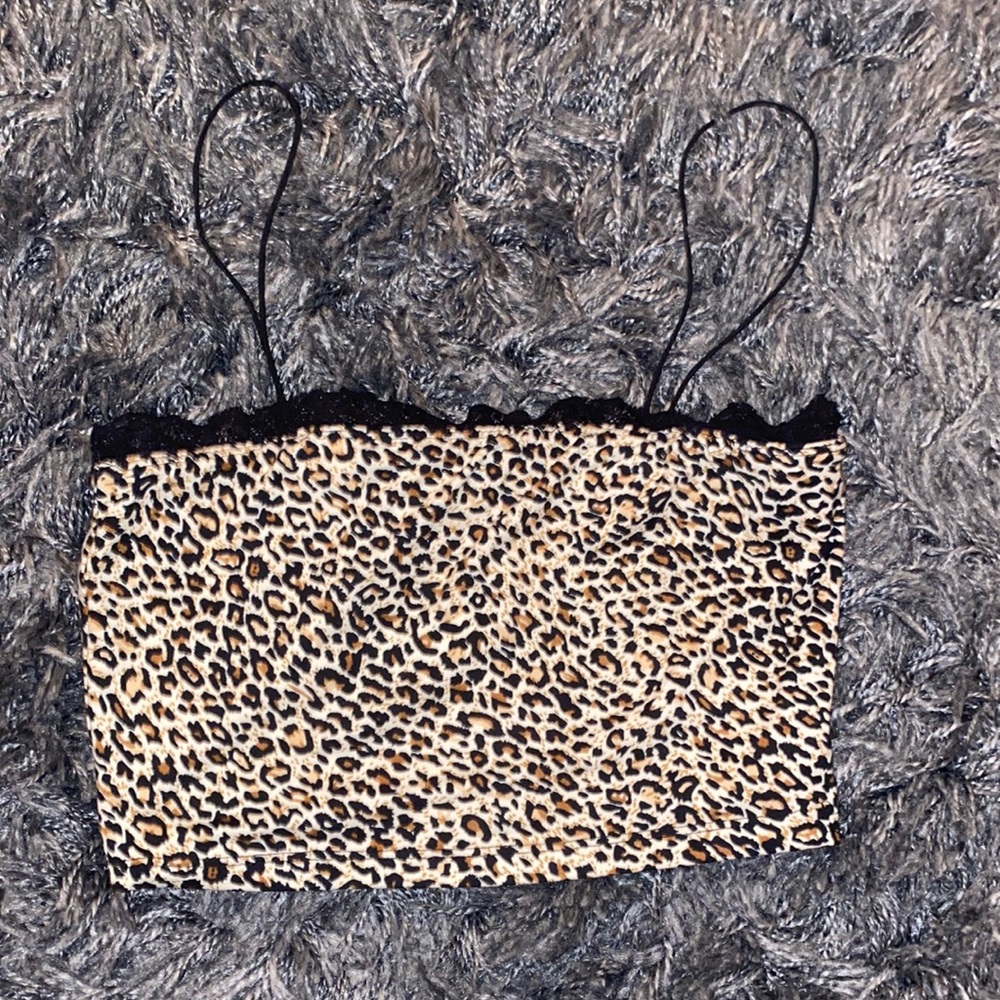 Size small, Adika leopard print top